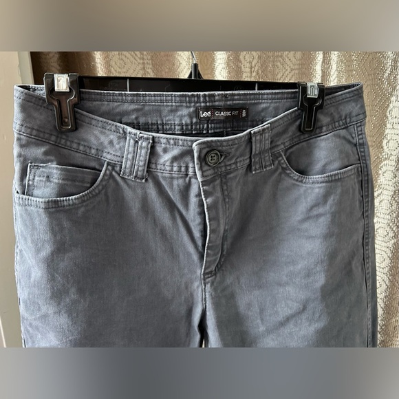 Lee classic fit pants Size 10 - Picture 2 of 7